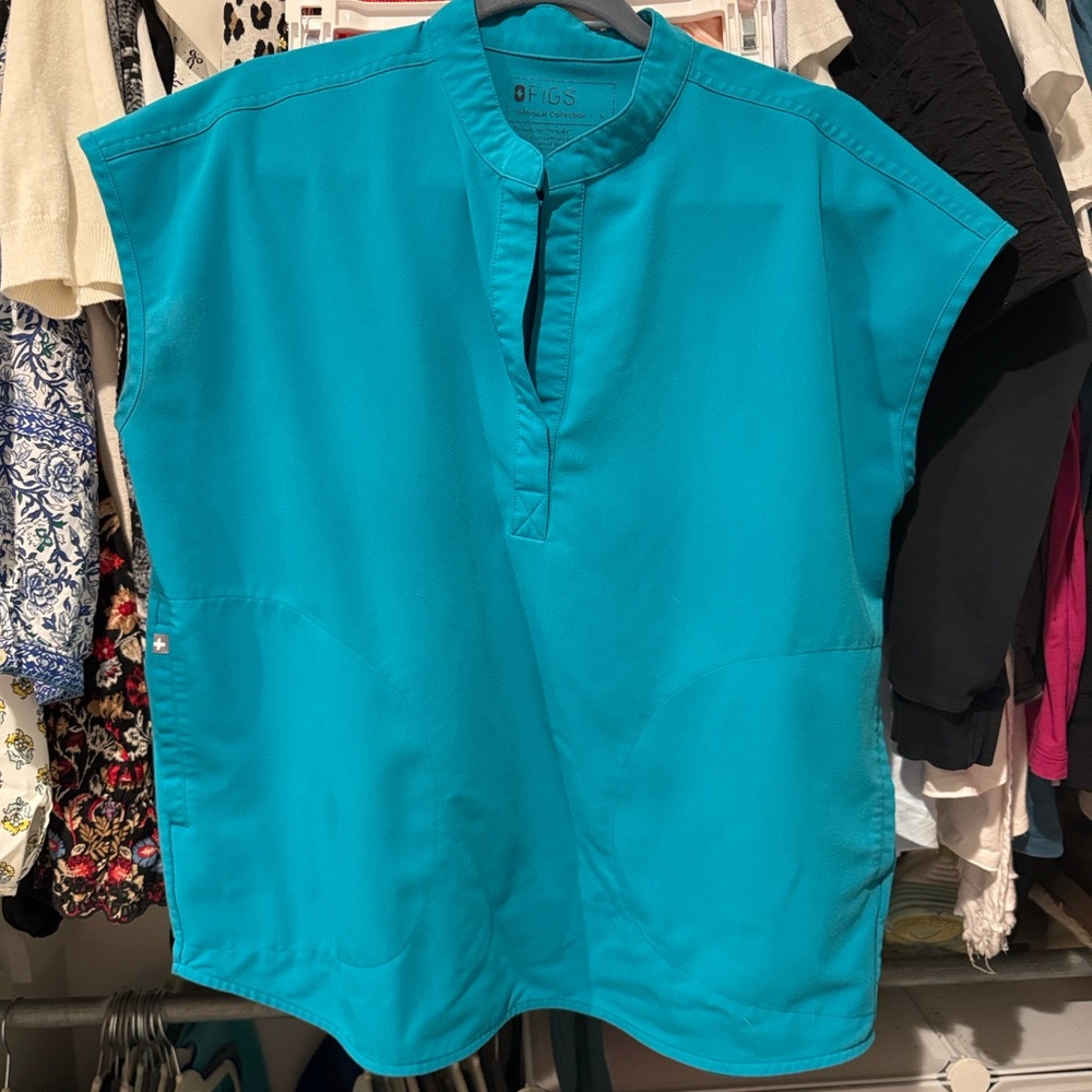 Figs teal rafeala scrub top